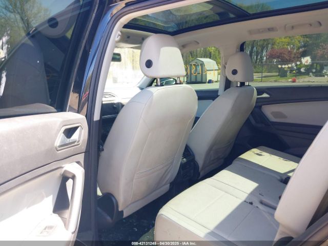 2019 VOLKSWAGEN TIGUAN 3VV2B7AX1KM150482 Photo 7