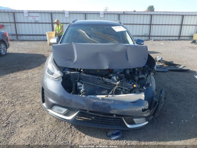 KNDCC3LC4J5145574 KIA NIRO EX