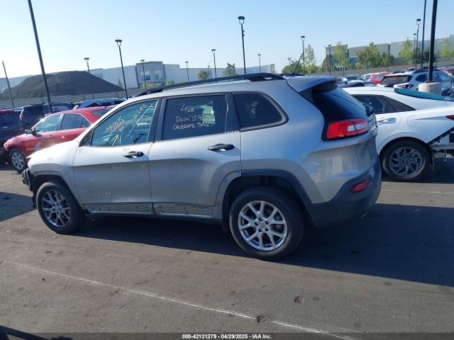 1C4PJLAB7GW351637 Jeep Cherokee Sport