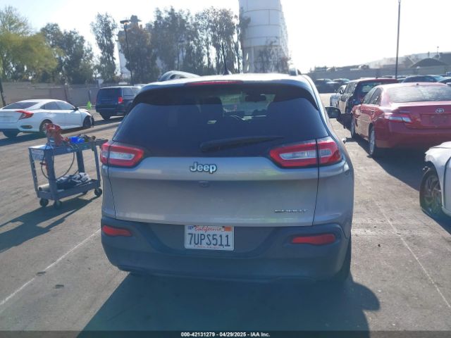 1C4PJLAB7GW351637 Jeep Cherokee Sport