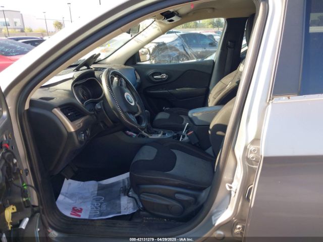 1C4PJLAB7GW351637 Jeep Cherokee Sport
