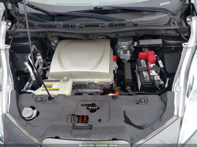 1N4BZ0CP7HC307107 Nissan LEAF SV