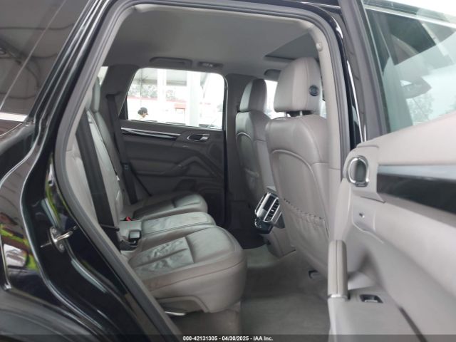 2013 PORSCHE CAYENNE WP1AF2A29DLA22600 Photo 7