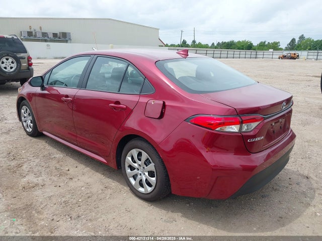 Toyota COROLLA LE 2025 5YFB4MDE6SP256565 Image 3