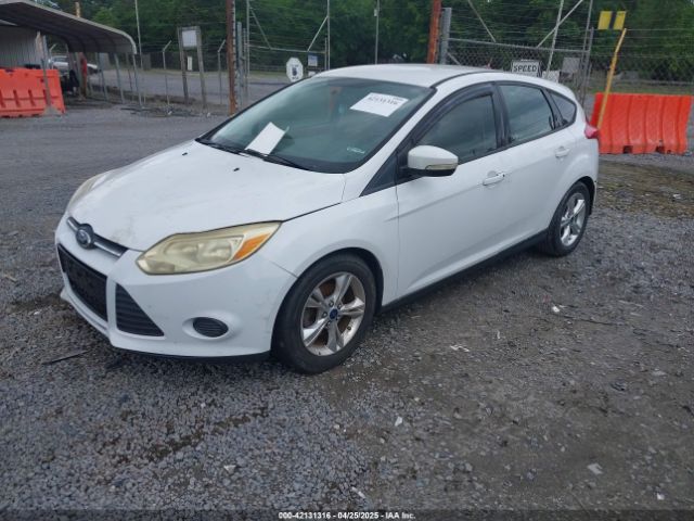 1FADP3K27EL323874 Ford FOCUS SE