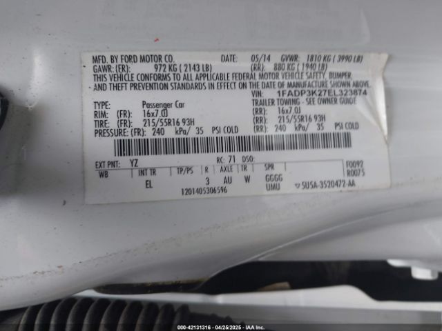 1FADP3K27EL323874 Ford FOCUS SE