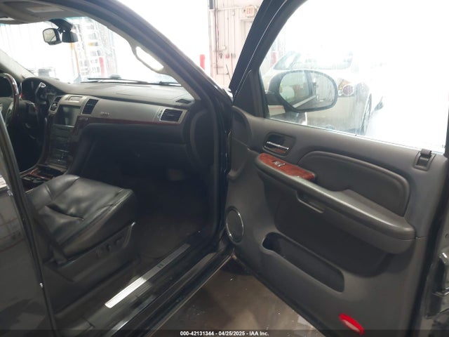 2009 CADILLAC ESCALADE HYBRID 1GYFK43569R108175 Photo 4