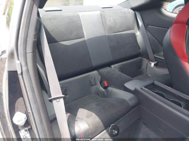JF1ZDBE10S9700758 Subaru na