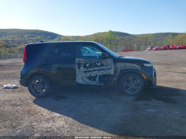 KNDJ33AU5L7037460 KIA SOUL EX