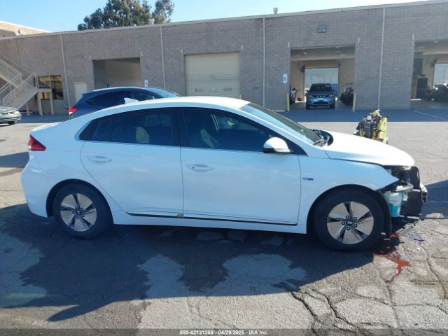 KMHC75LC3LU235853 Hyundai Ioniq Hybrid Se