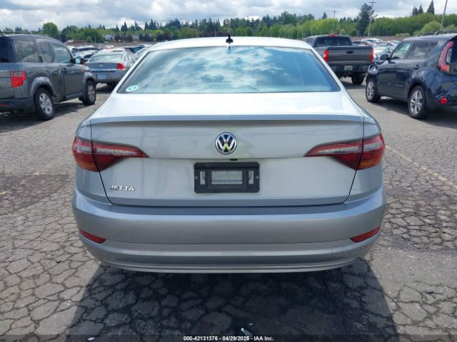 3VWC57BU2KM215738 Volkswagen 1.4 tsi