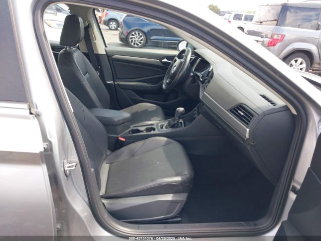 3VWC57BU2KM215738 Volkswagen 1.4 tsi
