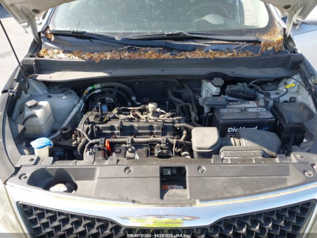 KNDPB3ACXF7791978 KIA Sportage Lx