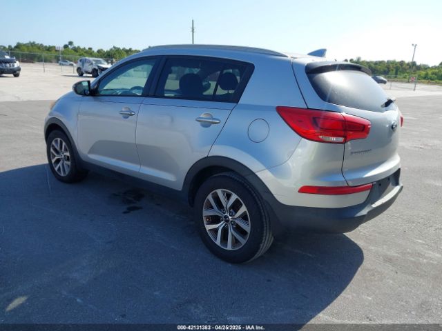 KNDPB3ACXF7791978 KIA Sportage Lx