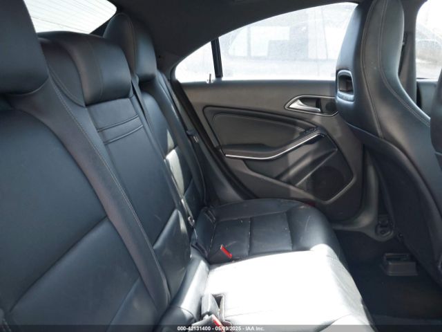 WDDSJ4EB2GN318373 Mercedes-Benz CLA 250