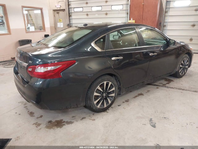 1N4AL3APXJC122301 Nissan 2018