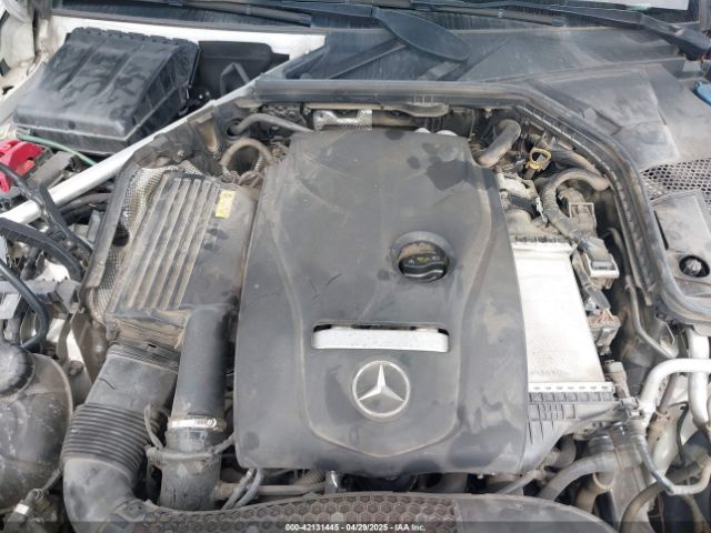 55SWF4JB7HU232686 Mercedes-Benz C 300 Luxury/sport