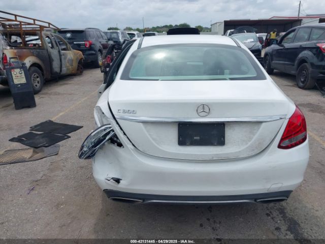 55SWF4JB7HU232686 Mercedes-Benz C 300 Luxury/sport