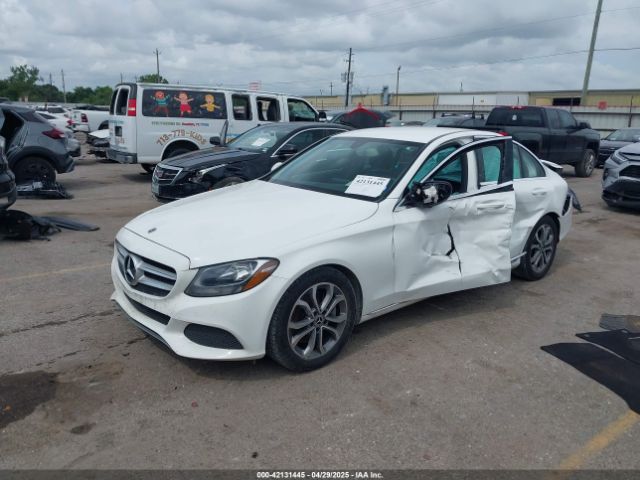 55SWF4JB7HU232686 Mercedes-Benz C 300 Luxury/sport