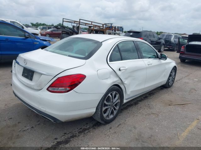 55SWF4JB7HU232686 Mercedes-Benz C 300 Luxury/sport