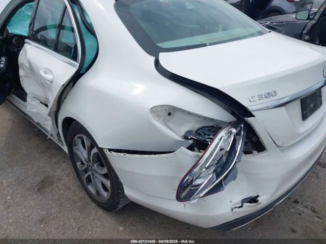 55SWF4JB7HU232686 Mercedes-Benz C 300 Luxury/sport