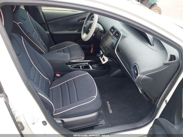 JTDKARFU8J3057647 Toyota 2zr-fxe,1nm