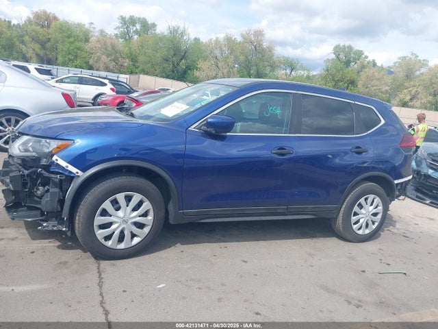 5N1AT2MV0JC738213 Nissan ROGUE S