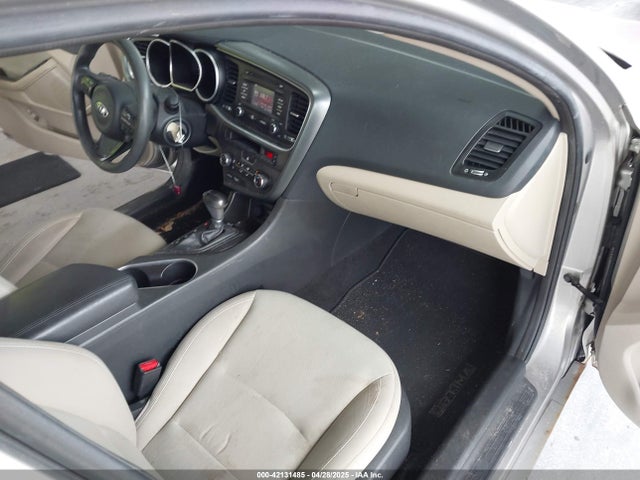 5XXGM4A71EG344142 KIA Optima Lx
