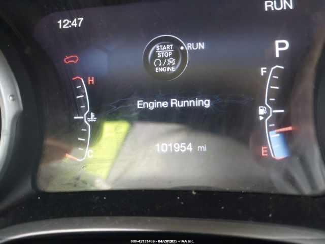 3C4NJDBB8JT180762 Jeep Compass Latitude 4x4