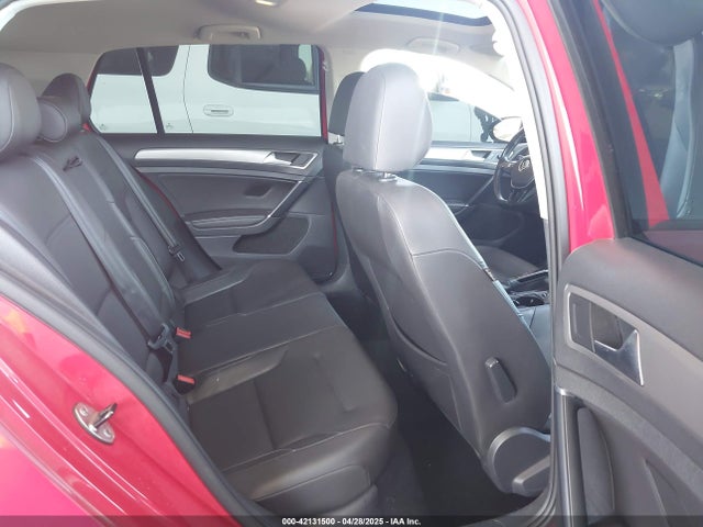 3VW2A7AU9FM041763 Volkswagen Golf Tdi Se 4-door