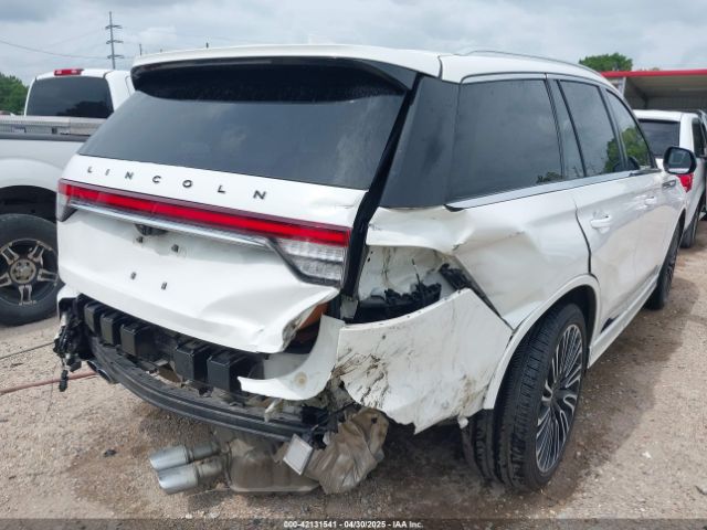 5LM5J9XC9NGL11344 Lincoln Aviator Black Label