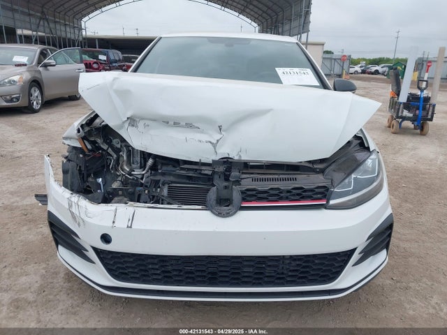 3VW547AU8JM254054 Volkswagen 2018
