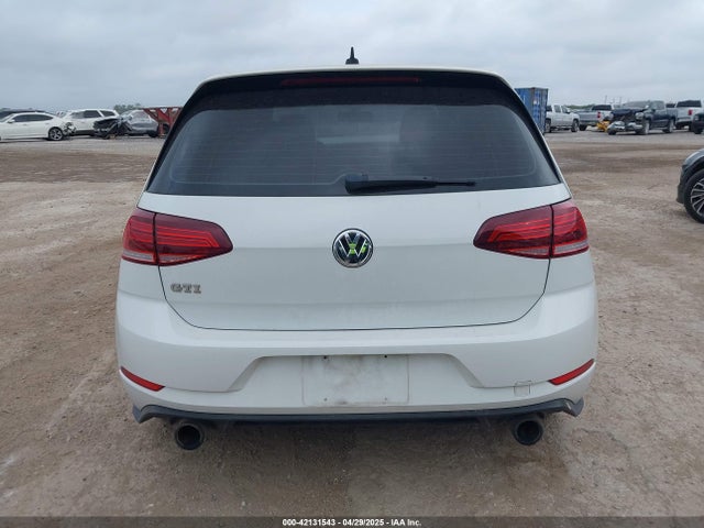 3VW547AU8JM254054 Volkswagen 2018