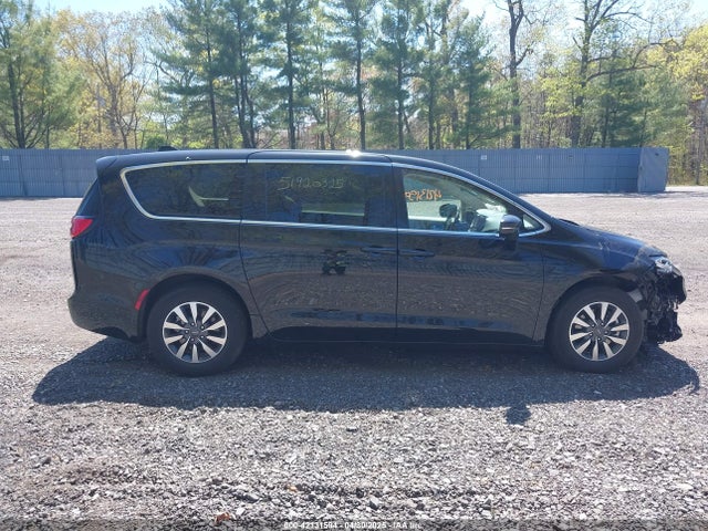 Chrysler Pacifica Hybrid Select 2024 2C4RC1S71RR156890 Image 13
