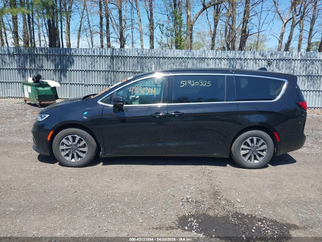 Chrysler Pacifica Hybrid Select 2024 2C4RC1S71RR156890 Image 14