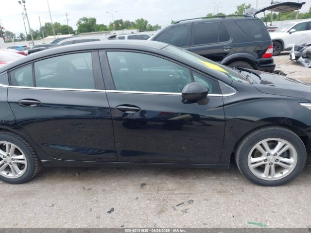 1G1BE5SMXH7215419 Chevrolet Cruze Lt Auto