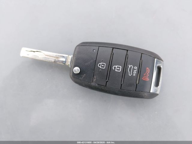 5XXGM4A75FG407535 KIA Optima Lx