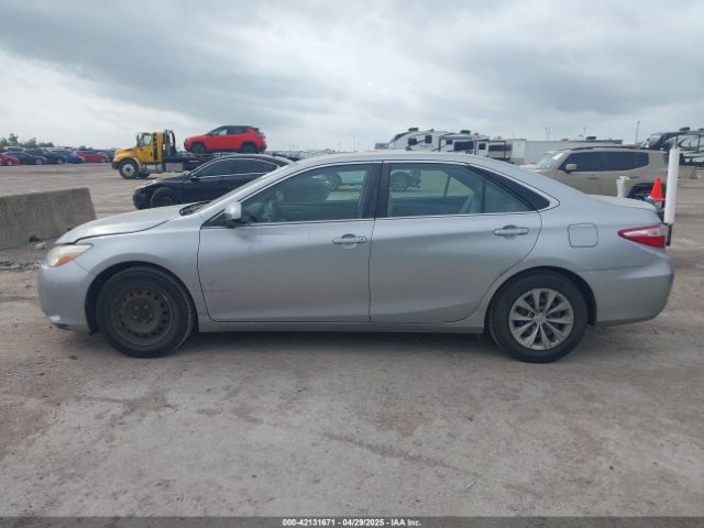 4T4BF1FK3FR481404 Toyota CAMRY LE