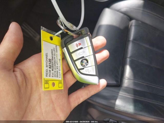 2019 BMW X5 5UXCR6C51KLL22840 Photo 10