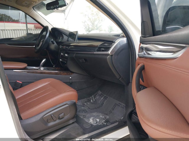 BMW 2015 2015 5UXKR2C5XF0H37248 Image 5