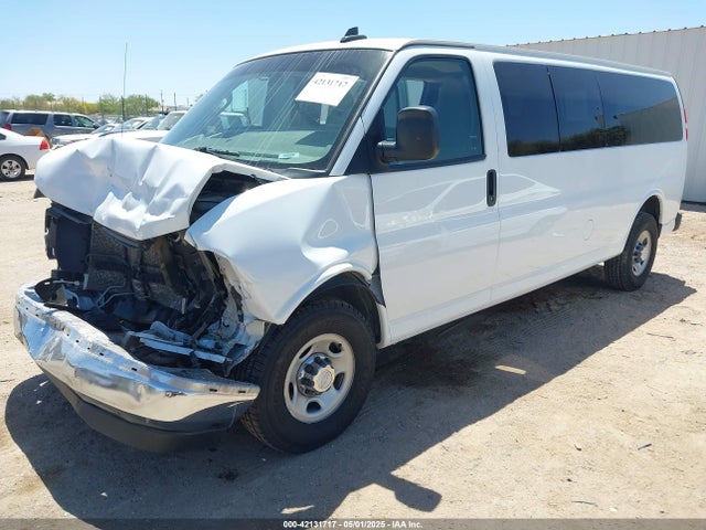 1GAZGPFG9H1271606 Chevrolet Express 3500 Lt