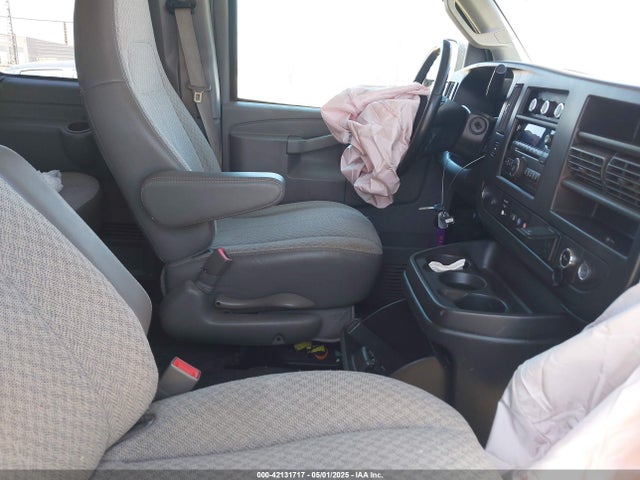 1GAZGPFG9H1271606 Chevrolet Express 3500 Lt