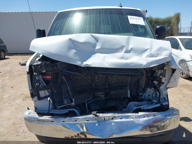 1GAZGPFG9H1271606 Chevrolet Express 3500 Lt