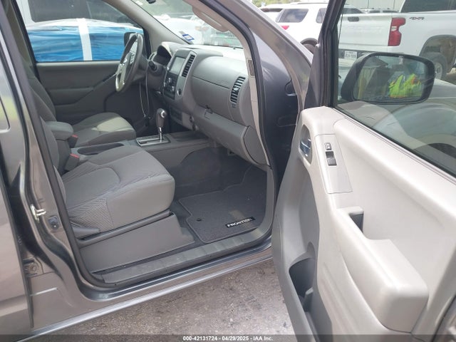 1N6DD0ER7KN781986 Nissan 2019