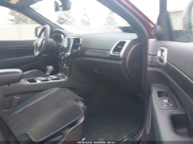 1C4RJFAG0NC121555 Jeep Grand Cherokee Wk Laredo X 4x4