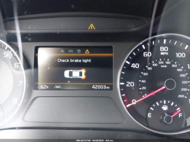 3KPF24AD6PE578103 KIA Forte Lxs