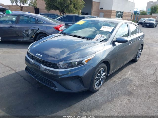 3KPF24AD6PE578103 KIA Forte Lxs