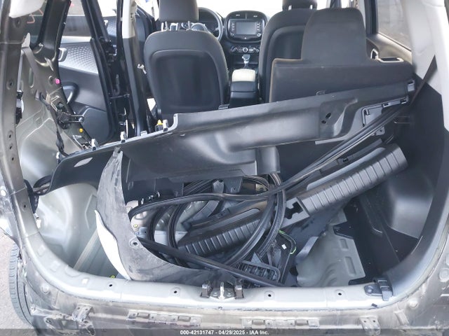 KNDJ23AU1M7758301 KIA SOUL S