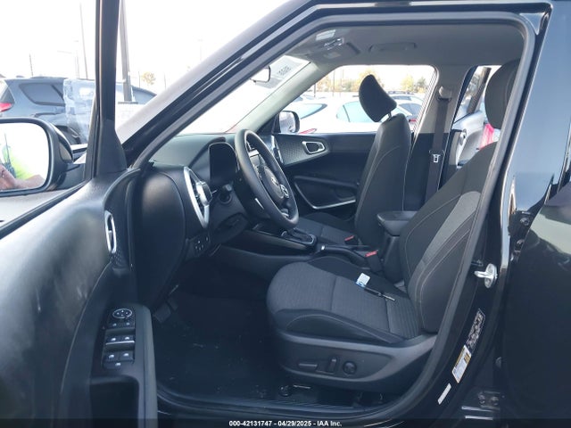 KNDJ23AU1M7758301 KIA SOUL S