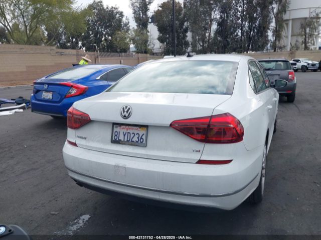 1VWLA7A35KC011618 Volkswagen Passat 2.0t Wolfsburg Edition